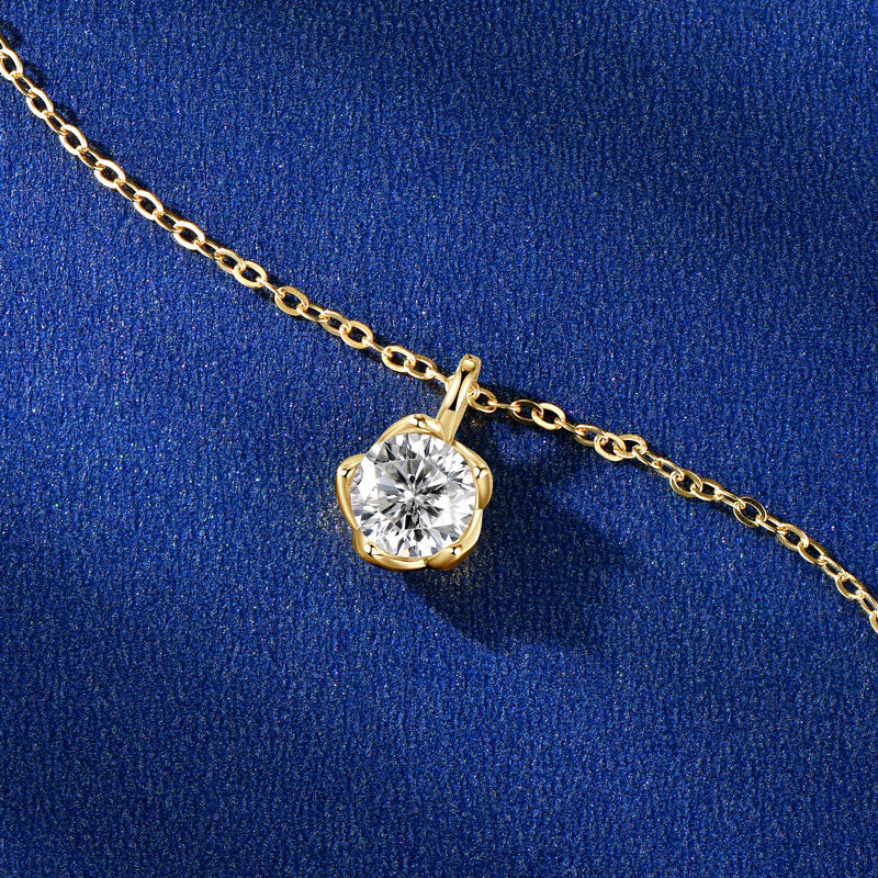 Sparkling Flower Bud Moissanite Pendant Necklace