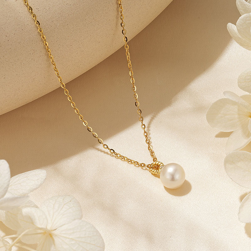 Gold-Plated Freshwater Pearl Pendant Necklace