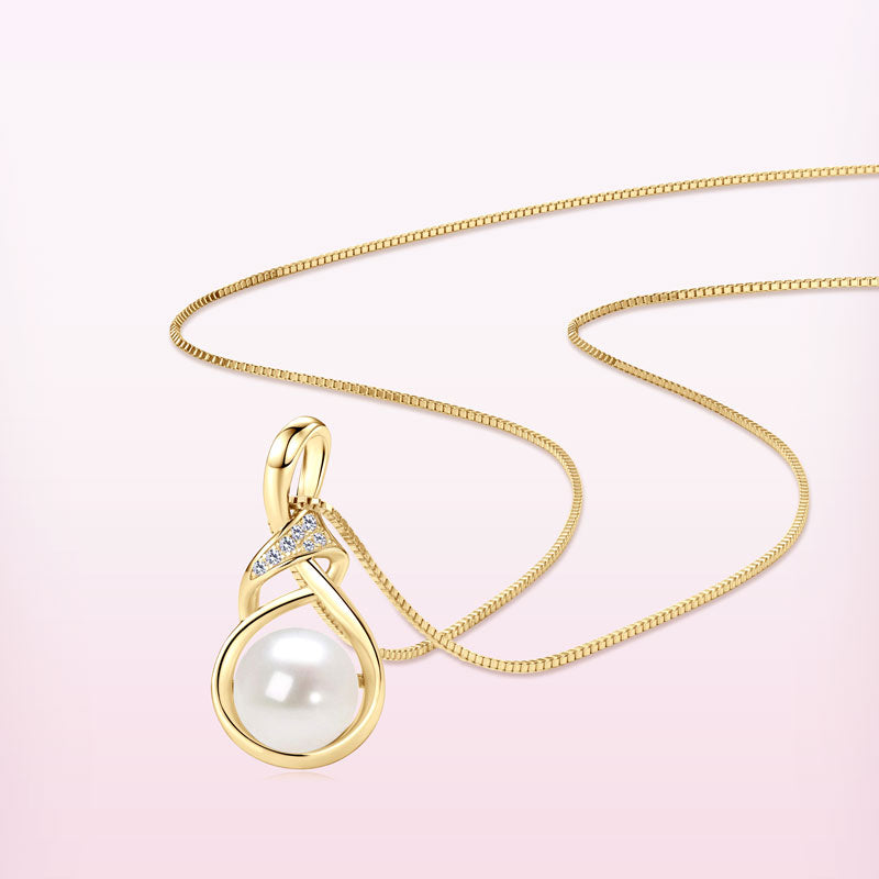 Lustrous Pearl & Moissanite Pendant